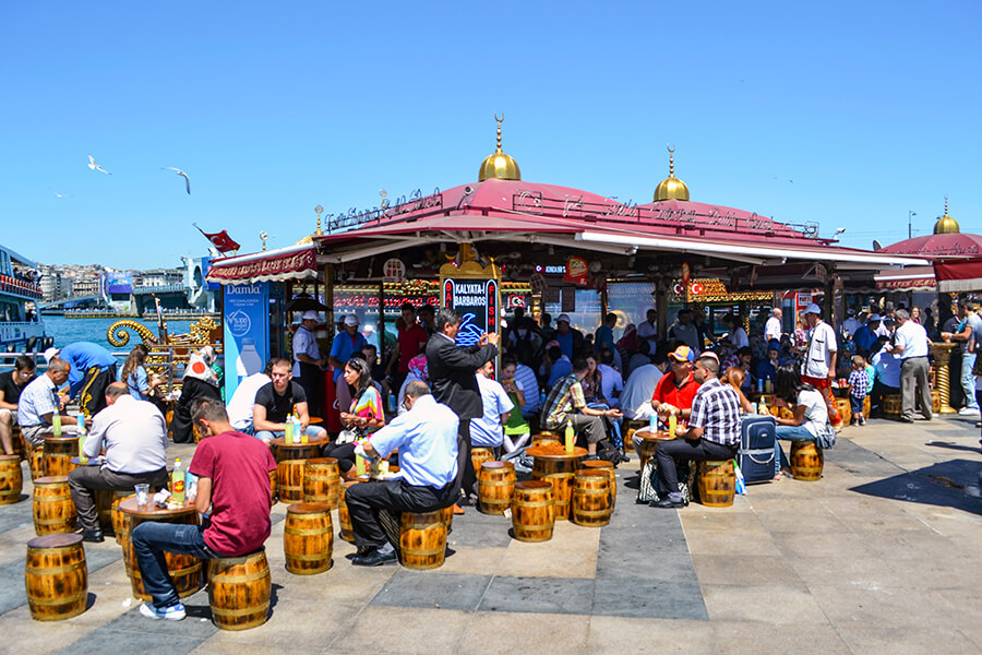 Eat fish and bread in Eminonu!