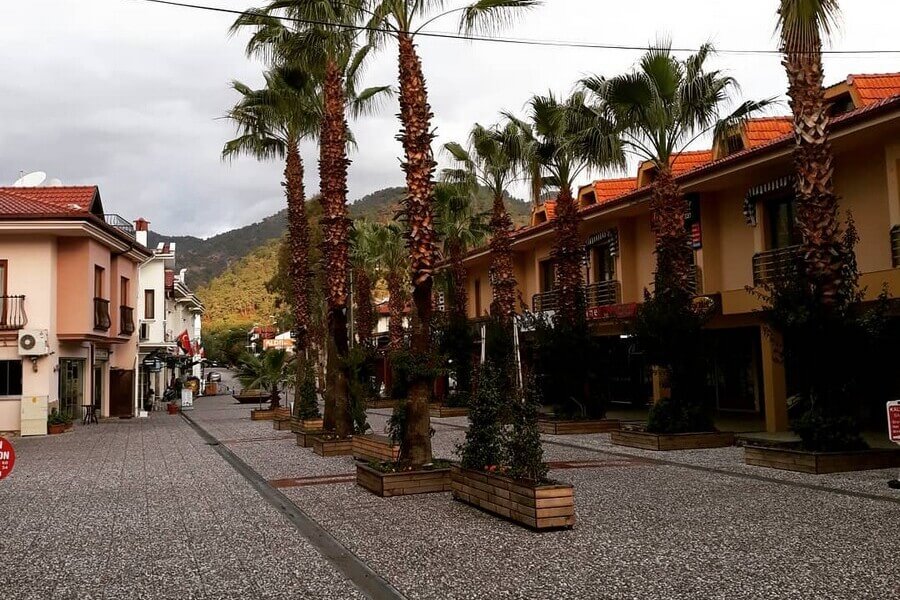 Take an evening walk in Gocek Bazaar