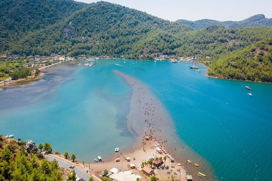 Kizkumu Beach