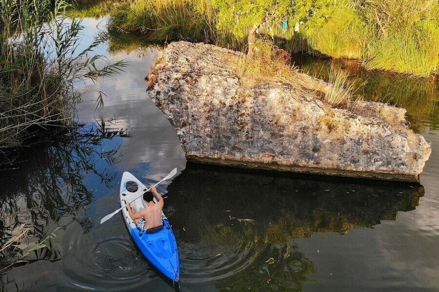 Canoe in Akcapinar Azmagi