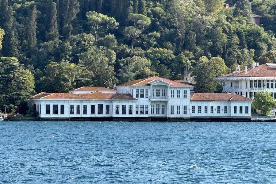 Kıbrıslı Yalısı