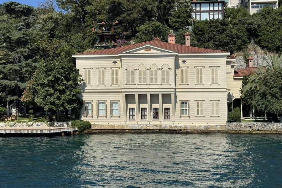 Zarif Mustafa Paşa Yalısı
