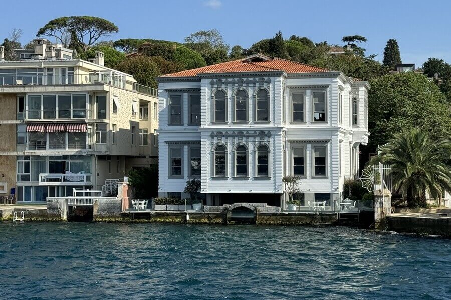 Debreli İsmail Paşa Yalısı