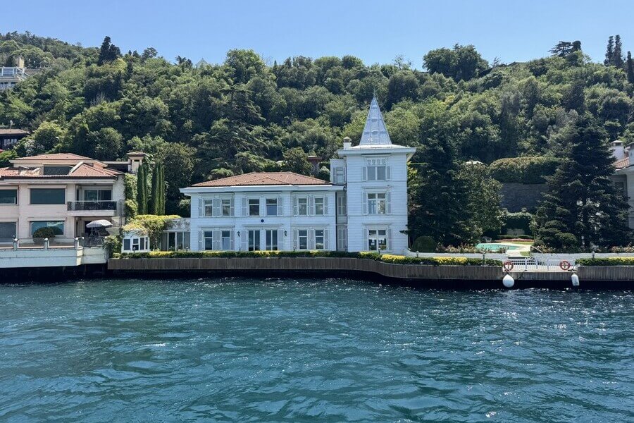 Mahmut Nedim Paşa Yalısı