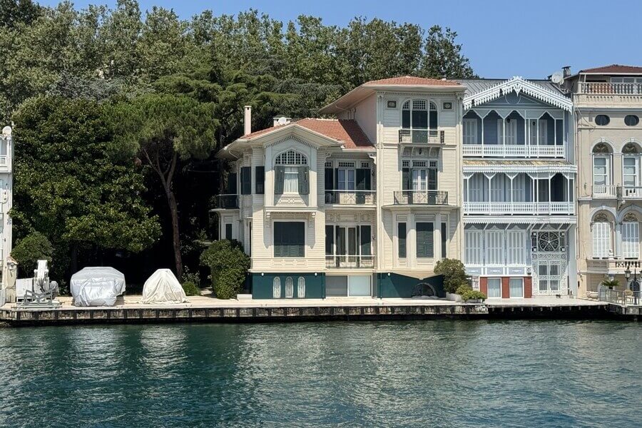 Muzaffer Gazioğlu Yalısı